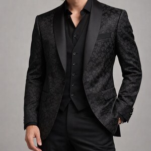 Man Suits Black Jacquard 3 Piece Suit Wedding Tuxedo Groom Suit Men Party Wear Outfits image 2