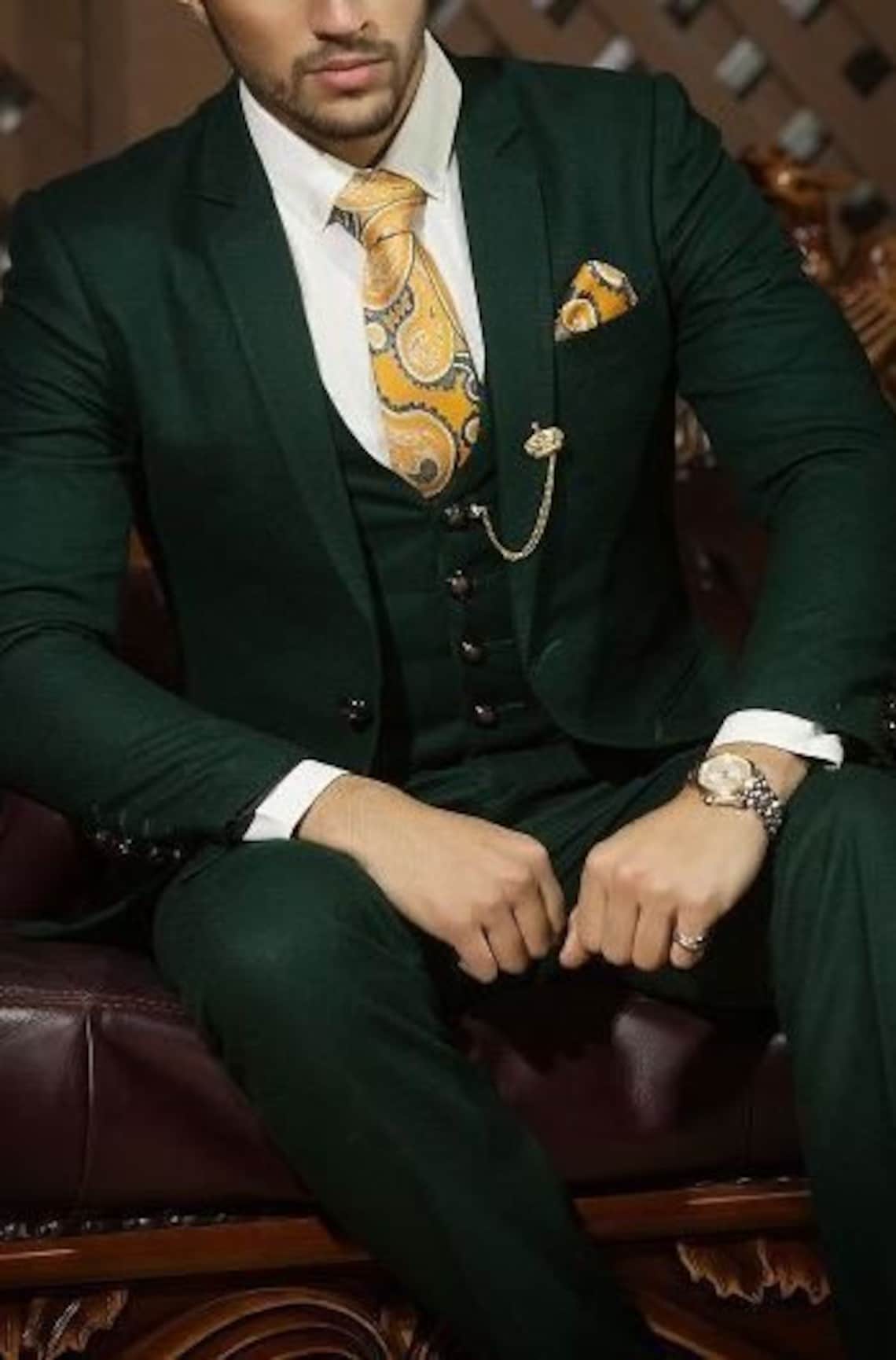 Green 3 Pieces Wedding Suits Solid Color Slim Fit Men's Suit main image 0