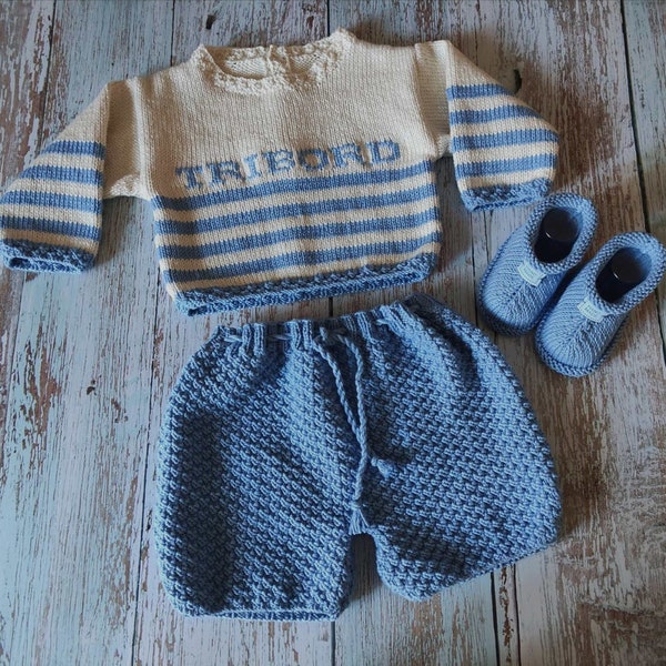 Ensemble pull, short et chaussons tricotés main / coffret baby shower / ensemble au tricot taille 3 mois / ensemble marin bébé