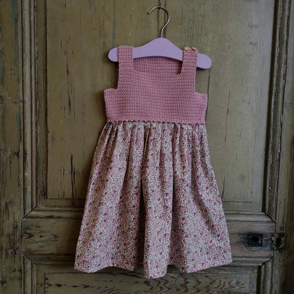 Robe fillette 4 ans / robe fillette crochet et tissu  / robe tissu liberty fille