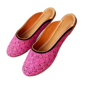 Handmade Black Velvet Leather Mules for Women Pink Silk Thread Golden Zari Embroidery Slip-On Flats Artisan Round-Toe Shoes