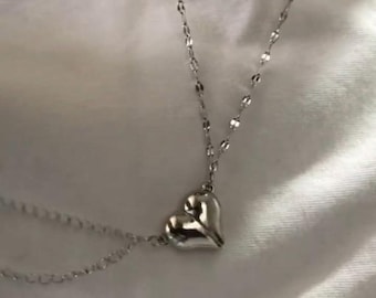 Conjunto de collar de pareja con corazón magnético: colgantes de acero inoxidable a juego, regalo de San Valentín.