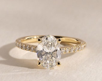 Classic 2.05 CT Oval Cut Moissanite Solitaire Wedding Ring/Engagement Ring/Solid Gold Ring/Vintage Ring, Bridal Ring/18k Yellow Gold Ring