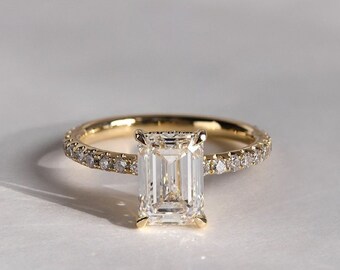 2.55 CT Emerald Cut Moissanite Solitaire 18k Yellow Gold Wedding Ring, Classic Engagement Ring, Unique Bridal Ring, Anniversary Gift For Her