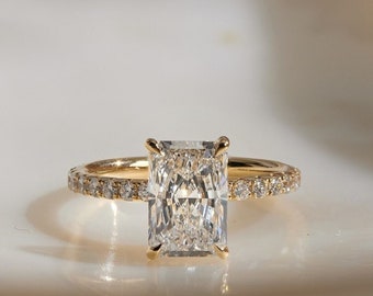 Hidden Halo 2.55 CT Radiant Cut Moissanite Solitaire Engagement Ring, Delicate Bridal Ring, 18k Yellow Gold Wedding Ring, Anniversary Gifts