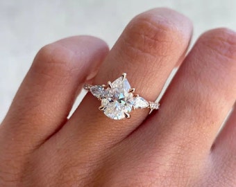 2.21 CT Pear Cut Moissanite Engagement Ring, Unique Bridal Ring, Pear Cut Three Stone Ring, Hidden Halo Ring, Vintage Wedding Ring/Gifts