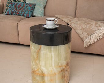 Handmade Onyx Marble Side Table – Sculptural Accent for Living Room & Bedroom