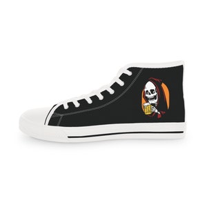 Skull Drinking Beer Fall Funny Black Men&#39;s High Top Sneakers, Mens Gift, Casual Sneakers, Tie Sneakers