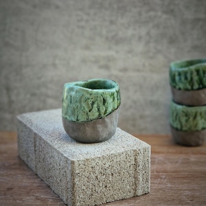 Handmade Kiva Cup Cerra: Organic Shaped Ceramic and Pinched by hand - ~90ml / ~3.0oz