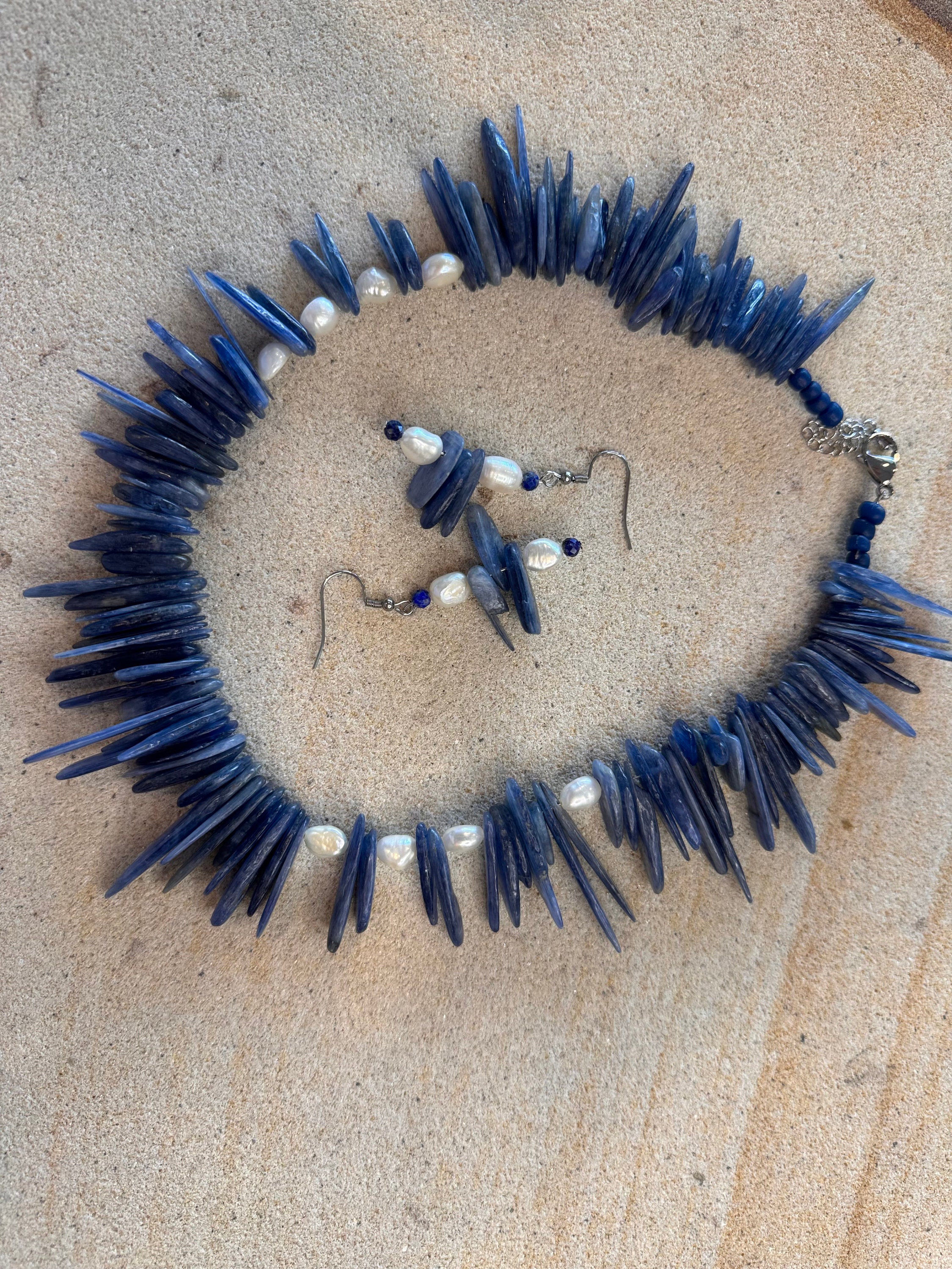 Rough pearl necklace clearance