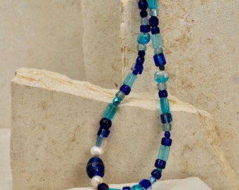 Collana perle di vetro azzurre - Gioielli - Collane - di anna creativa