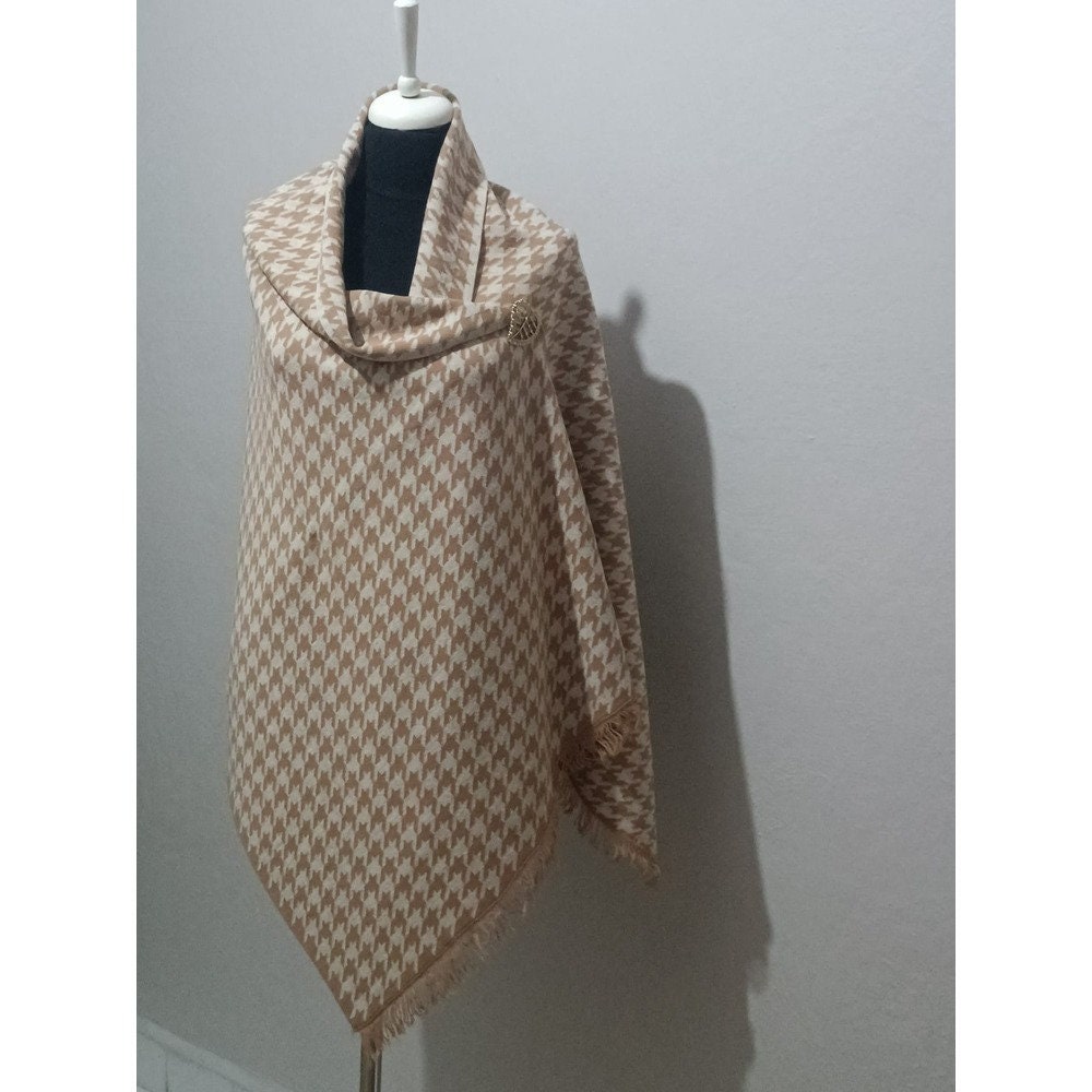 wrapping shawl designs