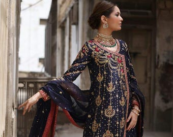 Embroidered Silk Salwar Kameez: Pakistani Wedding Outfit, Partywear dupatta trouser kameez