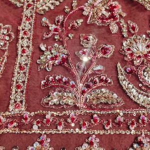 Lyxig rödbrun broderad sharara-kostym: Pakistansk brudklänning bild 4