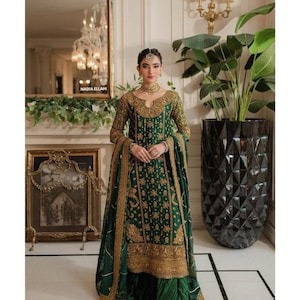 Green silk kameez with crush sharara, Formal Pakistani women wedding dress, Indian Punjabi suit, guest partywear, Eid outfit, gift for her