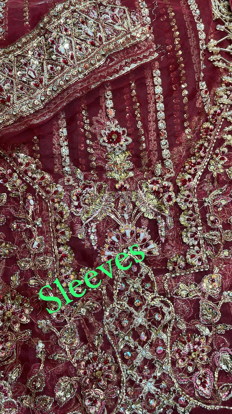 Lyxig rödbrun broderad sharara-kostym: Pakistansk brudklänning bild 6