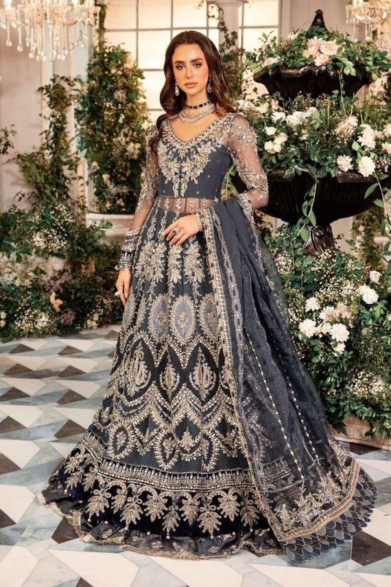 slim fit dress slacks Amayrani Dress main image 0
