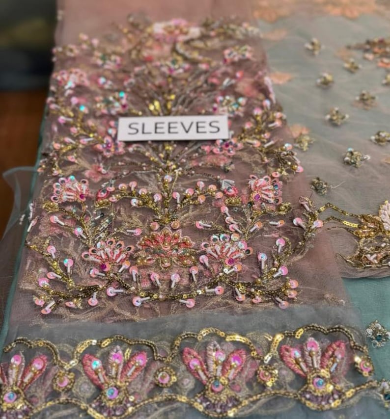 Rede bordada Lehnga Choli: vestido de noiva paquistanês imagem 4