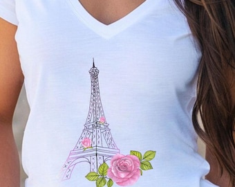 Koszulka z dekoltem w serek z Wieżą Eiffla w Paryżu: grafika z różową różą, francuski szyk