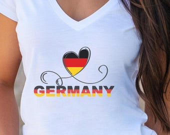 Duitsland hart V-hals T-shirt, German Pride Shirt, Deutschland Love Tee, European Travel Top, cadeau voor haar, Duitsland souvenir, reisvakantie