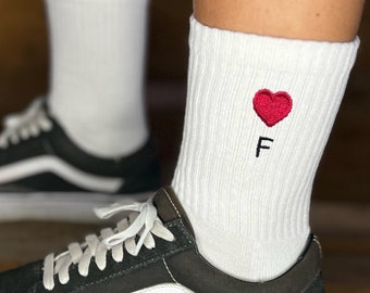 Socken Personalisiert Stickerei | für Sie und Ihn | Gr. 35-50 | Schwarz+weiß | Schönes Geschenk Jahrestag, Valentinstag, Partner