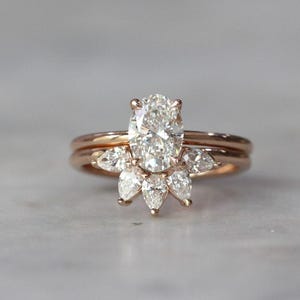 Solitaire Diamond Bridal Ring Set, Oval Moissanite Ring Set, Oval Engagement Ring with Matching Band, 14K Rose Gold Anniversary Ring Set