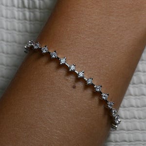 Round Diamond Tennis Bracelet, 925 Sterling Silver Bracelet for Women, Diamond Bridal Bracelet, Anniversary Gift for Her, Bridesmaid Gift