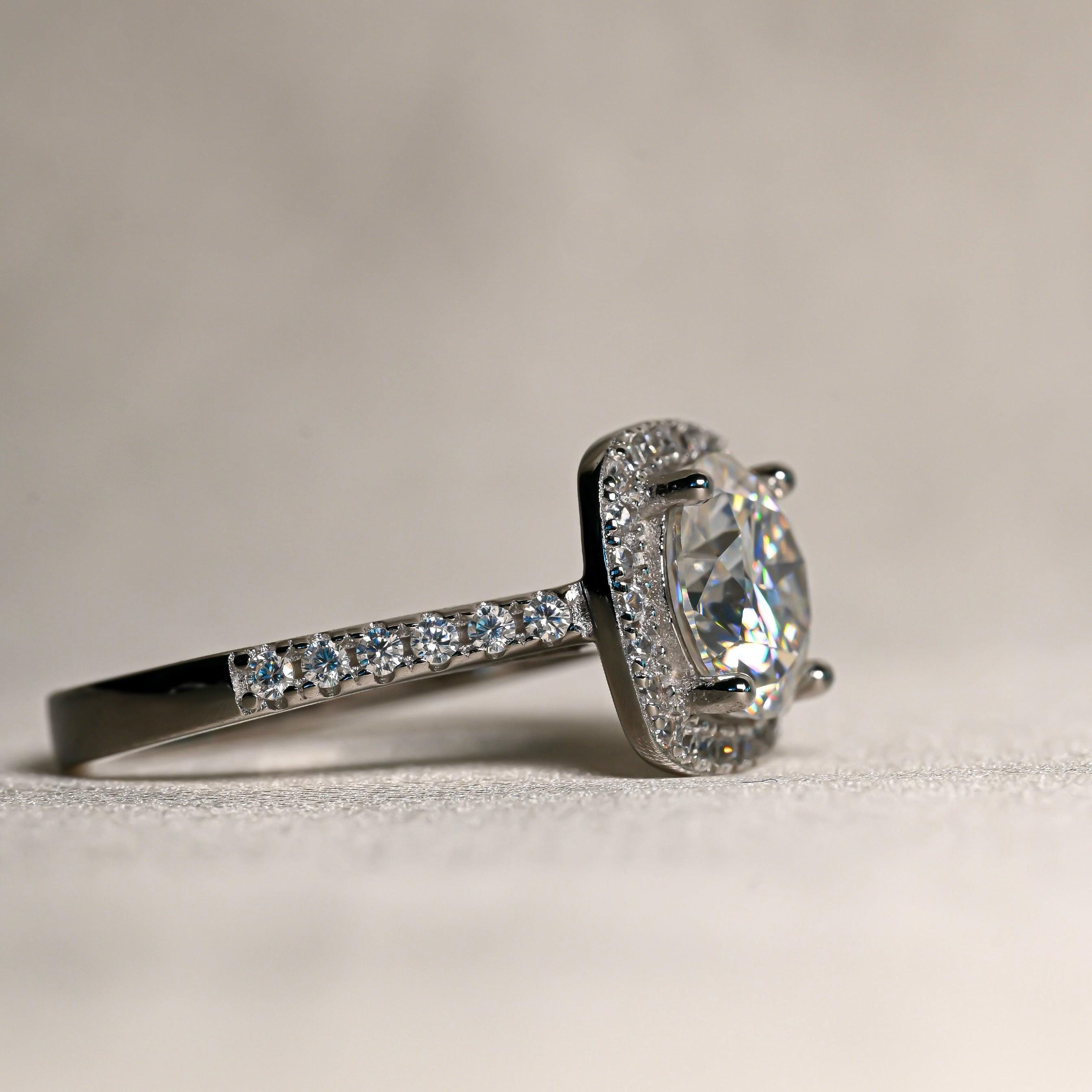 Moissanit Ring, 925 Silber Rhodiniert, Ca. 1.00 Ct