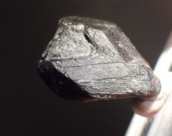 Chrysoberyl var. Alexandrite * Fine crystal from Bahia, Brazil
