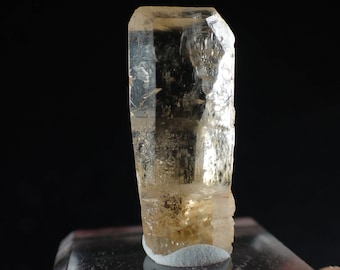 Aragonite * Gem crystal from Číčov hill, Hořenec, Czech Republic