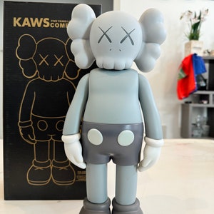 5 Practical Tips for Creating Customised KAWS Figures
