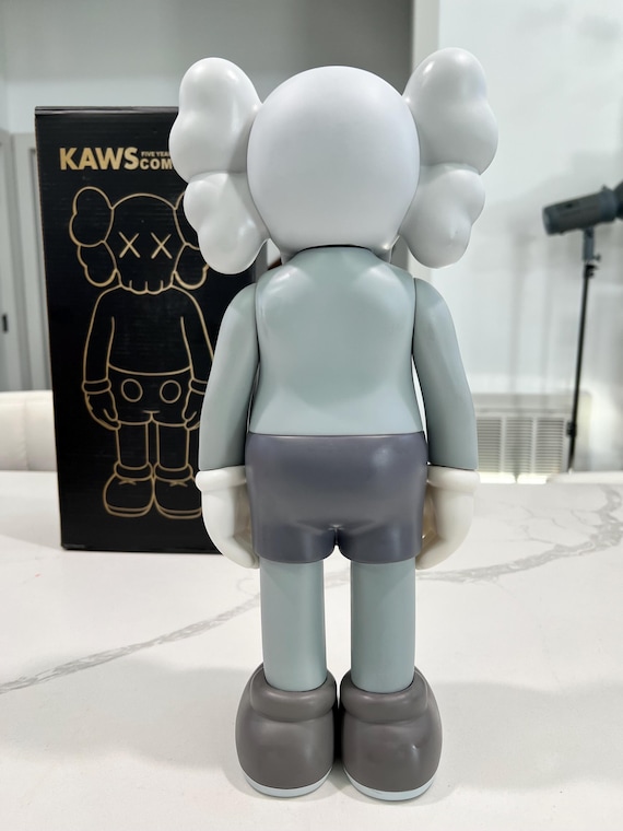 kAWS Separated Grey フィギュア KAWS | SEPARATED (GRAY) (2021) | Available for Sale | Artsy