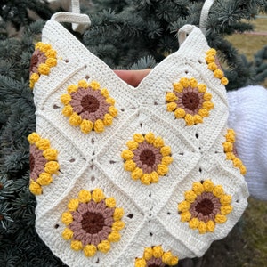 Sunflower Crochet Bag, Granny Square Daisy Bag, Floral Aesthetic Bag, Birthday Gift image 2