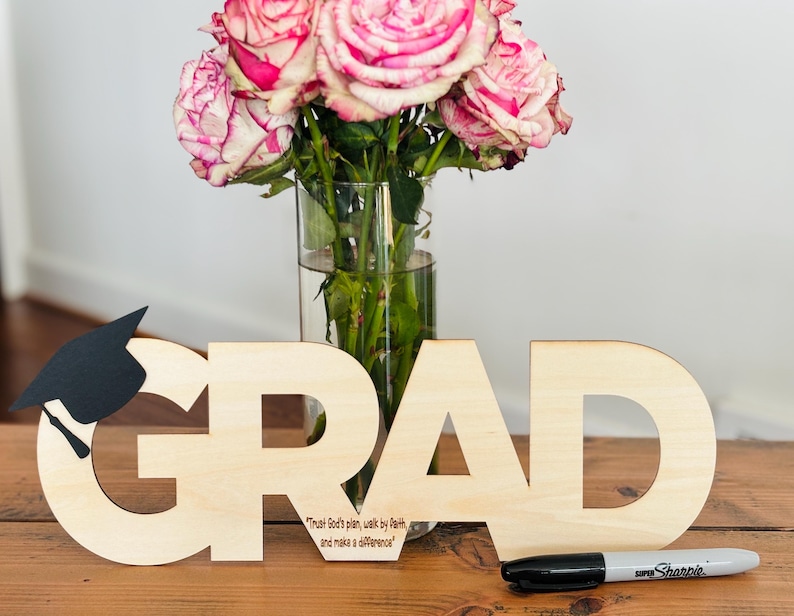 Personalized Graduation Signature Sign | Grad Signature Board | Class ...