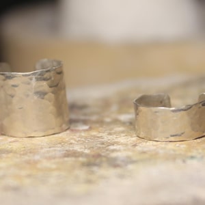 Sterling Silver Ear Cuff – Hammered Texture Handmade Cuff – Minimalist No Piercing Jewellery