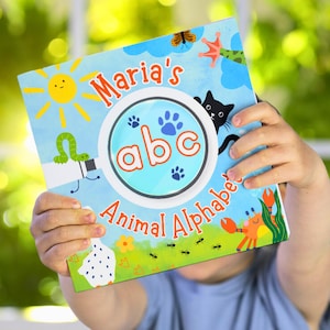 Lernbares ABC Tieralphabetbuch | Personalisiertes Kinderbuch | Benutzerdefiniertes Namensgeschenk für junge Leser | Neugeborene Geschenkidee