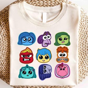 Maglietta Disney Pixar Inside Out, Maglietta sulla salute mentale, Maglietta del film Disney Inside Out 2, Maglietta Today Is A Core Memory Day, Maglietta dei personaggi di Inside Out