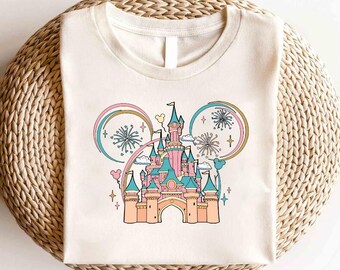 Camiseta con el castillo de acuarela de Disney, camiseta con el castillo de acuarela, camiseta con el reino mágico, camiseta con el viaje de las niñas de Disney, camiseta con el castillo de acuarela de Minnie Mouse