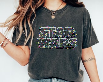 Camiseta navideña de personajes de Disney Star Wars, camiseta navideña de Galaxy's Edge, camiseta navideña de Star Wars, camiseta navideña para fiesta, regalo de Navidad