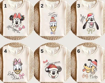 Camiseta navideña de Disney Mickey y sus amigos, camiseta navideña a juego de Disney, camiseta navideña familiar de Disney, camiseta de fiesta navideña, regalo de Navidad