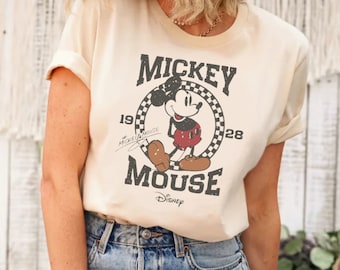 Retro Mickey Mouse Shirt, Disneyland Mickey Shirt, Vintage Mickey Shirt, Classic Mickey Tee, Magic Kingdom Shirt,Disney Trip Shirt