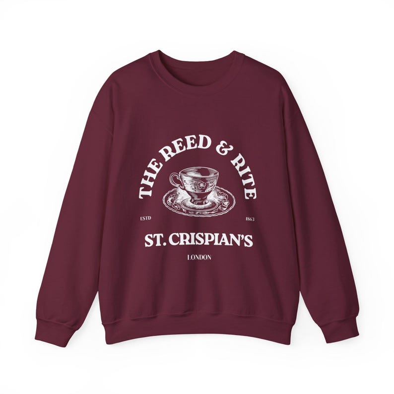 Emma M Lion Sweatshirt mit Rundhalsausschnitt - Reed and Rite in St Crispian's, London, bestes Merch-Geschenk für Bücherfans, Vintage-Vibe des viktorianischen Zeitalters Bild 1