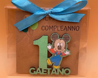 Favores del primer cumpleaños del bebé - Imanes de madera personalizados