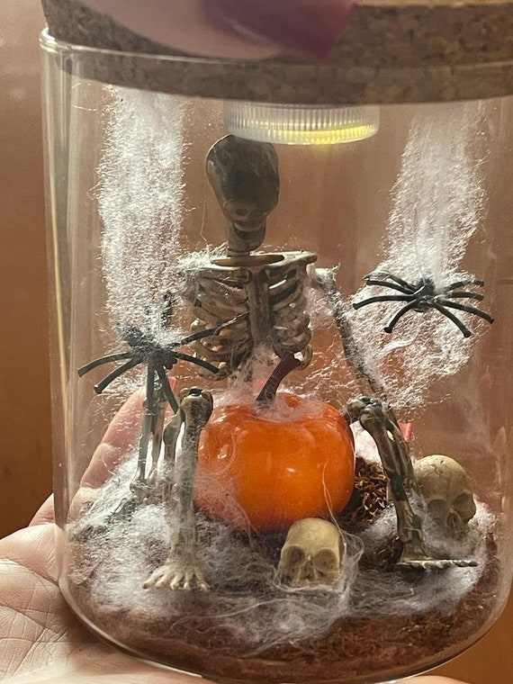 Halloween "haunted" jar (Made in Italy)