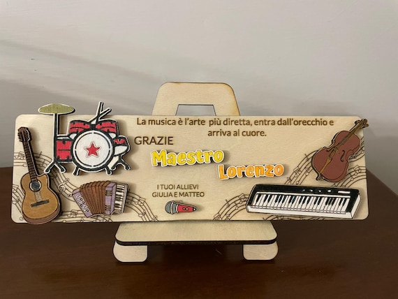 End of year gift Music teacher: wooden ornament "Artisan Melodies"