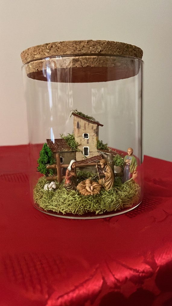 Artisan nativity scene made inside a glass jar (Made in Italy)