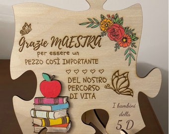 Regalo di fine anno maestre: soprammobile in legno a forma di puzzle "Grazie maestra"