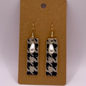 Houndstooth and Pearl Polymer Clay Dangle Earrings