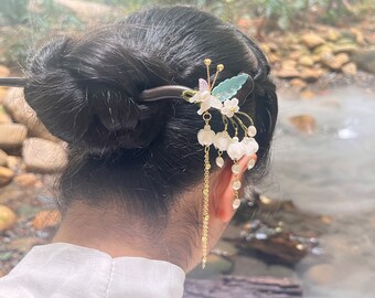 Lily Of The Valley Tassel Hairpin,Purely Handmade Flower Wood Hair Stick,Sandalwood Elegant  Hair Accessories,Resin Wood Jewelry，Mom's gift