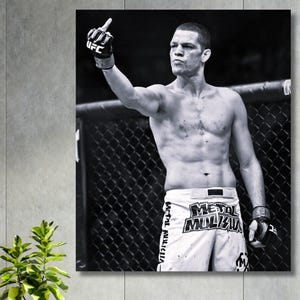 Nate Diaz Middle Finger UFC Poster Wall Art Framed Canvas Wall Art | High Quality Photo | 4K Picture Gym Wall Art Fitness Wall Decor Print